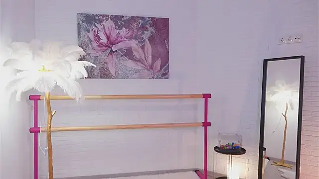 lylylovesyou online show from 03/05/25, 05:40