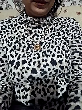 Barby8787 online show from 01/18/25, 02:44