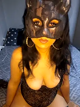 Barby8787 online show from 11/18/25, 07:11