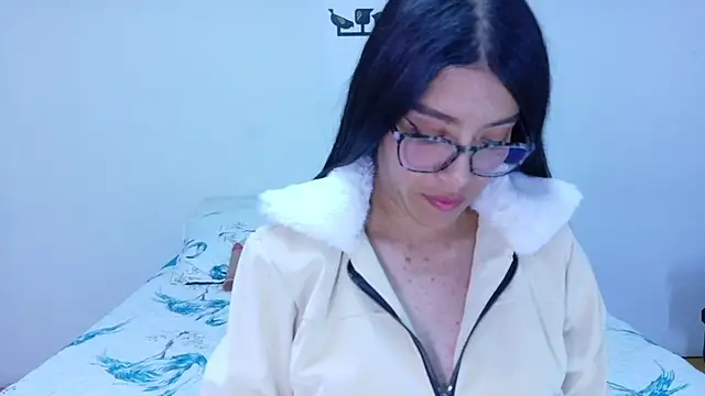 Snapshot of _lucysmith chatting on 02/26/26, 03:50 lucysmith online show from 02/26/26, 03:50