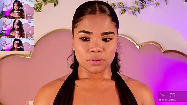 NahiaraReina online show from 02/09/26, 02:04