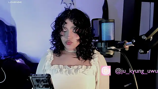 Ju Kyung online show from 03/13/25, 08:37