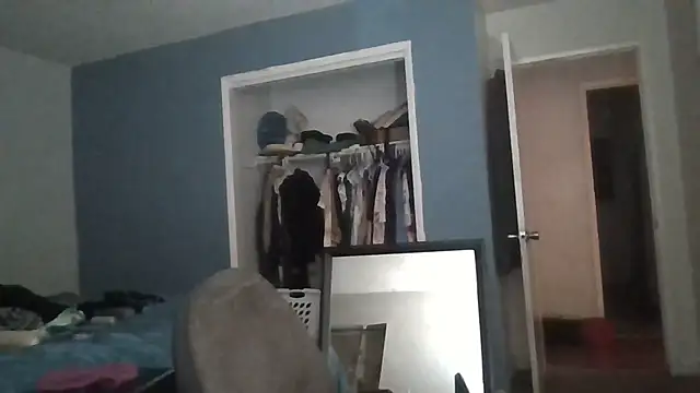 rosequartz online show from 02/08/26, 06:22