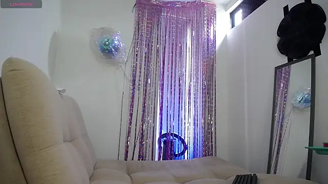 Snapshot of saba_the_courtesan chatting on 03/07/25, 04:33 saba the courtesan online show from 03/07/25, 04:33