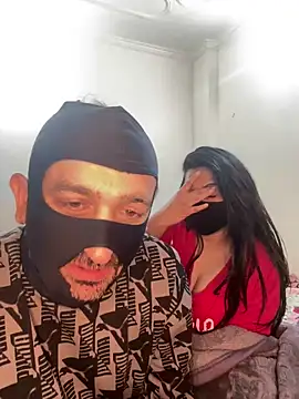 Snapshot of Agl2255 chatting on 12/18/24, 12:40 Agl2255 online show from 12/18/24, 12:40