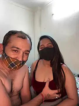 Snapshot of Agl2255 chatting on 12/17/24, 08:23 Agl2255 online show from 12/17/24, 08:23