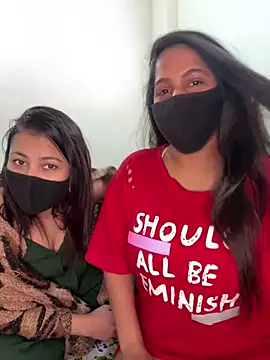 Snapshot of Agl2255 chatting on 12/26/24, 07:35 Agl2255 online show from 12/26/24, 07:35