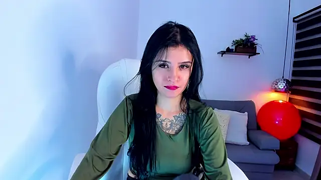 yenny garcia online show from 12/05/25, 12:37