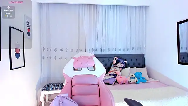 yenny garcia online show from 02/28/26, 01:22