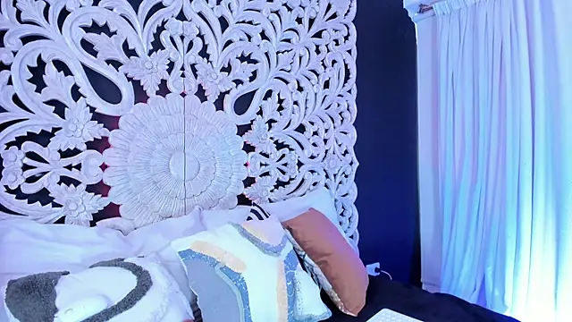 Snapshot of Mindy_sweety chatting on 04/07/26, 12:18 Mindy sweety online show from 04/07/26, 12:18