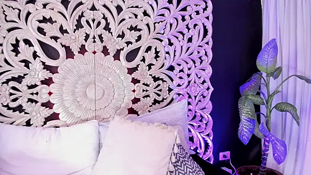 Snapshot of Mindy_sweety chatting on 04/01/26, 01:41 Mindy sweety online show from 04/01/26, 01:41