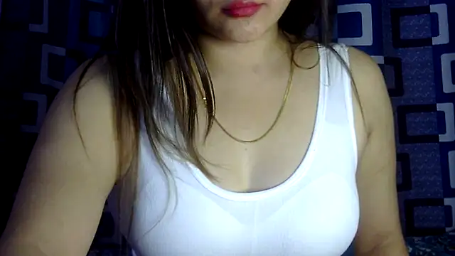 strip nishu online show from 10/10/25, 11:27