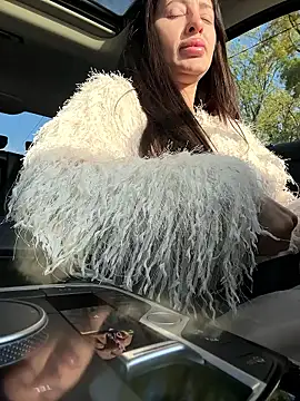 BabesGoesWild online show from 10/24/25, 07:18