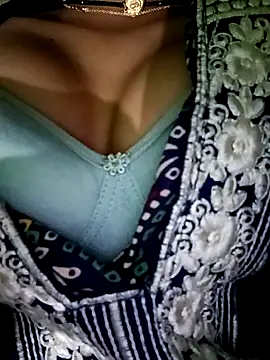 riteshika online show from 12/22/24, 10:17