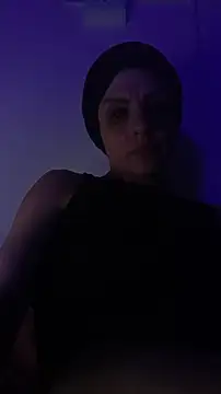 Snapshot of AnetteGoBa chatting on 11/01/25, 10:42 AnetteGoBa online show from 11/01/25, 10:42