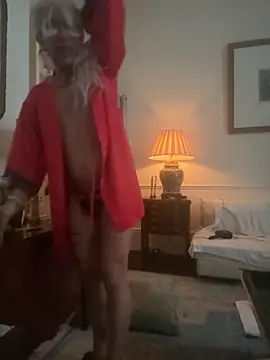 francaFerrariRoma online show from 11/01/25, 01:27