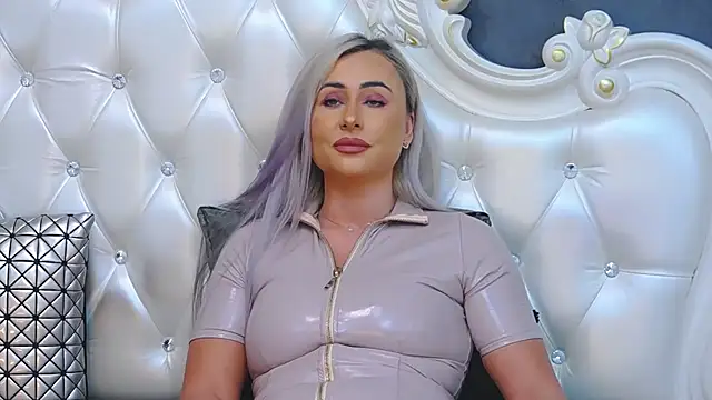 Ema Boom online show from 02/25/25, 02:37