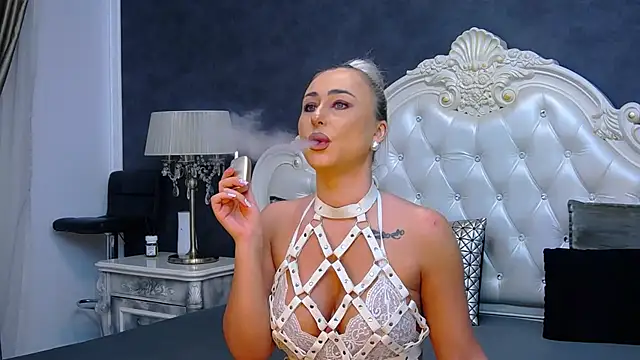 Ema Boom online show from 03/21/25, 07:00