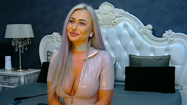 Ema Boom online show from 01/14/25, 10:48