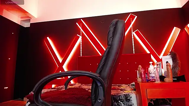 engel devil online show from 10/28/25, 02:49