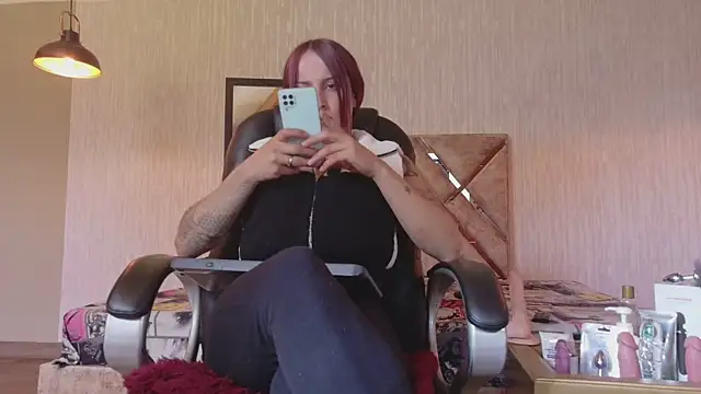 engel devil online show from 11/08/25, 12:42