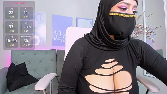 cloe sirena online show from 11/18/25, 02:53