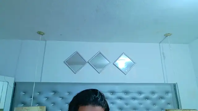 EileenBenzon online show from 04/22/26, 12:34