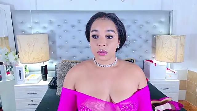 EileenBenzon online show from 04/10/26, 04:19