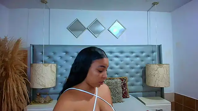 EileenBenzon online show from 01/06/26, 06:23