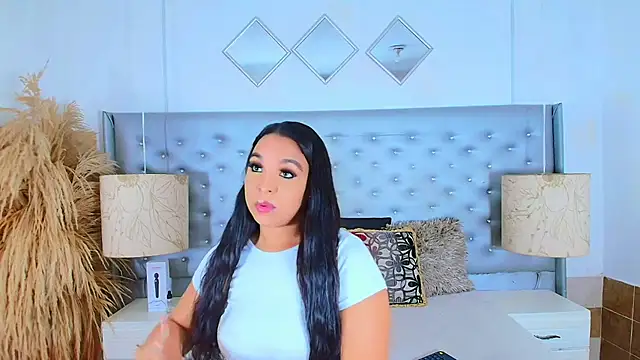 EileenBenzon online show from 10/11/25, 09:05