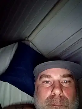 bluejay2891 online show from 04/10/26, 11:28