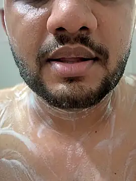 ved240 online show from 10/30/25, 02:14