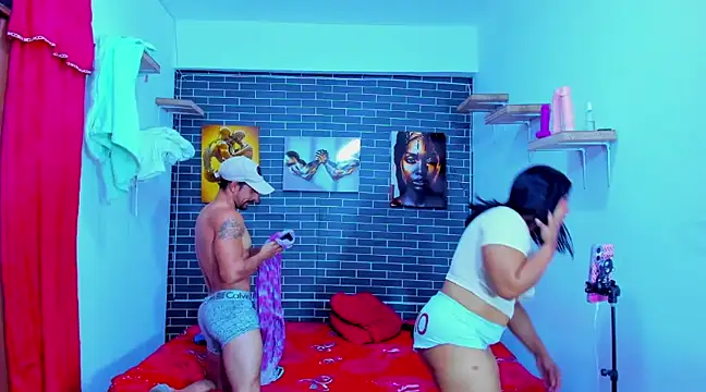 Snapshot of alessandro27yleonora chatting on 03/20/25, 03:04 alessandro27yleonora online show from 03/20/25, 03:04