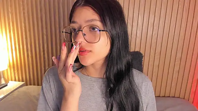 lana dol online show from 10/28/25, 01:54