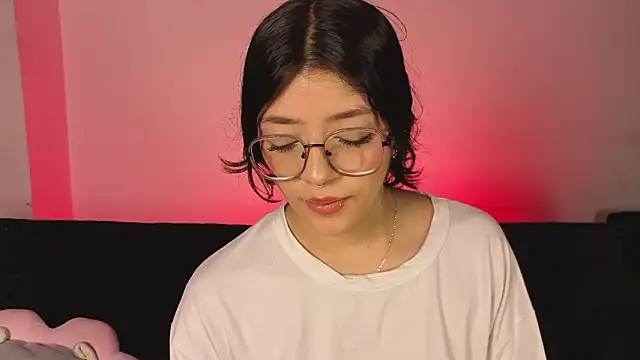 lana dol online show from 03/11/26, 02:22