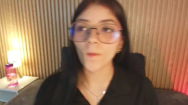 Snapshot of lana_dol chatting on 10/14/25, 02:50 lana dol online show from 10/14/25, 02:50
