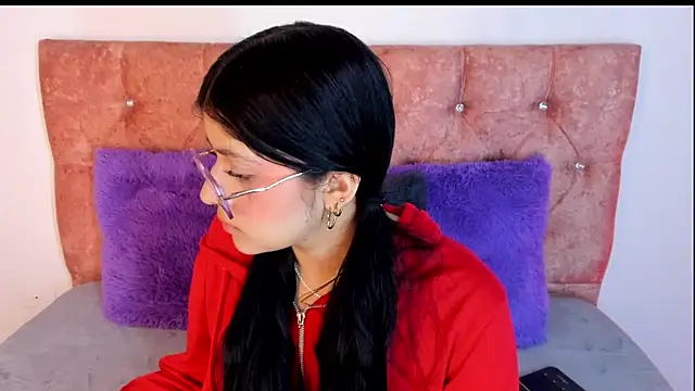 Snapshot of lana_dol chatting on 03/11/25, 12:06 lana dol online show from 03/11/25, 12:06