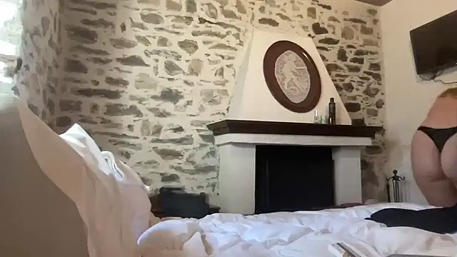 YourGreekAnna online show from 06/21/26, 02:56