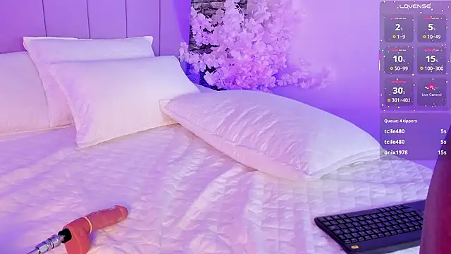 Snapshot of iam_cami chatting on 02/18/26, 12:01 iam cami online show from 02/18/26, 12:01