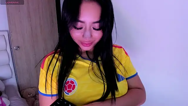 gaby desire777 online show from 06/15/26, 07:41