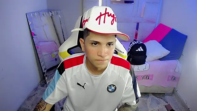 Brayan lopezz online show from 12/17/25, 02:11