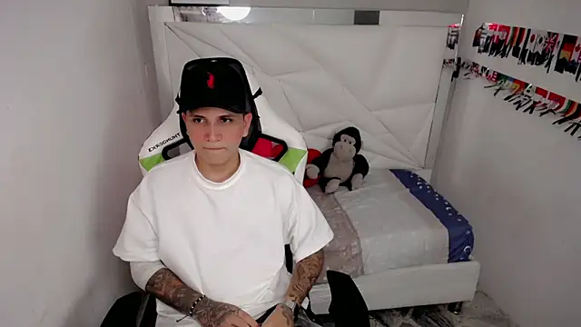 Brayan lopezz online show from 05/09/26, 03:43