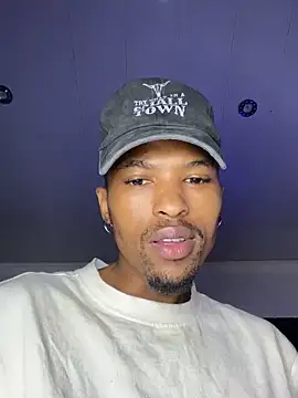 Snapshot of BlueIceCube chatting on 03/18/25, 12:50 BlueIceCube online show from 03/18/25, 12:50