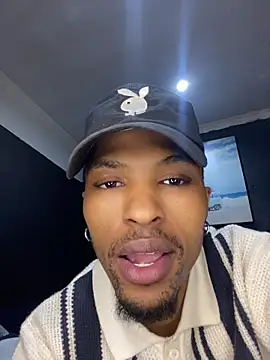 BlueIceCube online show from 04/17/26, 08:00