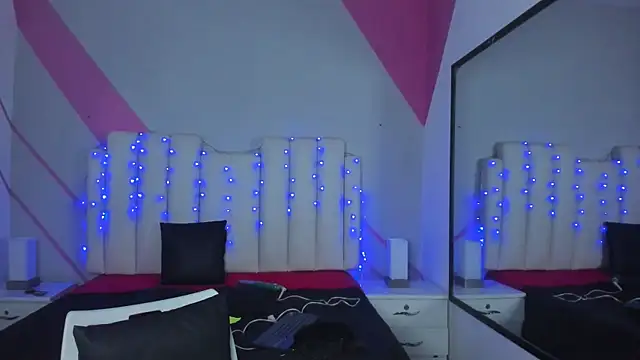 Salome rouse1 online show from 11/24/25, 09:26