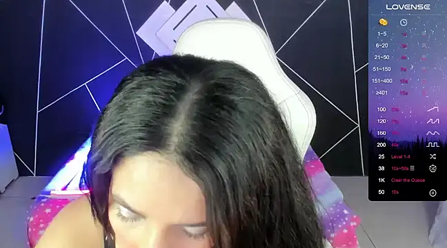 sofiakey online show from 12/30/24, 02:53