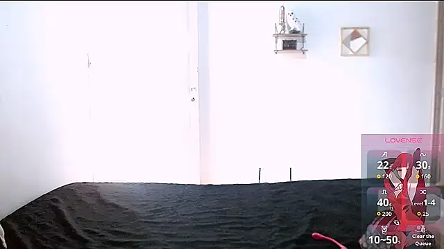 cherrydelioncourt online show from 11/26/25, 08:42