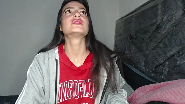 skinny sweet2411 online show from 01/11/26, 12:23