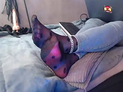 GoddessMonicaNylon online show from 10/31/25, 12:46