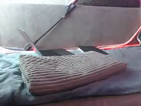 Snapshot of GoddessMonicaNylon chatting on 03/21/25, 06:49 GoddessMonicaNylon online show from 03/21/25, 06:49